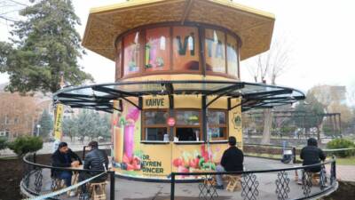 Aksaray Belediyesi’nin Vitamin Kafe’si, taze meyve, sebze ve sağlıklı atıştırmalık