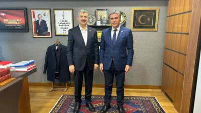 Türkiye Büyük Millet Meclisi’nde gerçekleşen ziyarette, Hüseyin Altınsoy, Rıfat Kaya’yı