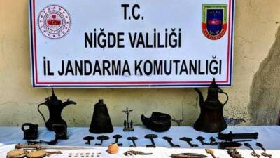 Niğde'de düzenlenen kaçakçılık operasyonunda 1 şüpheli gözaltına alındı.