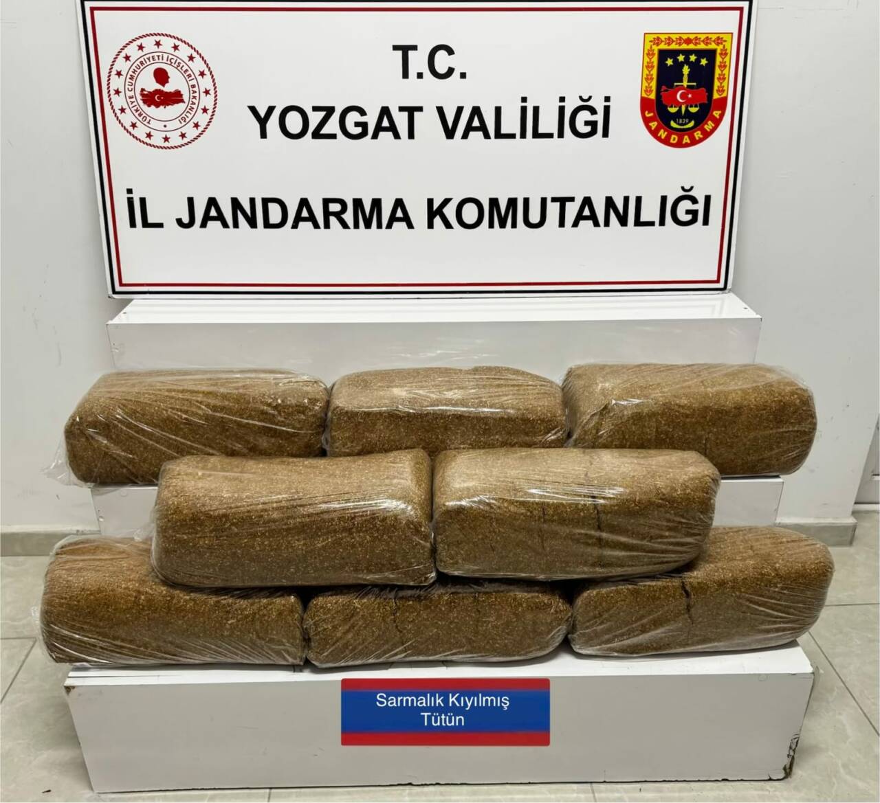 Yozgat'ın Boğazlıyan ilçesinde 40 kilogram kaçak tütün ele geçirildi, 2
