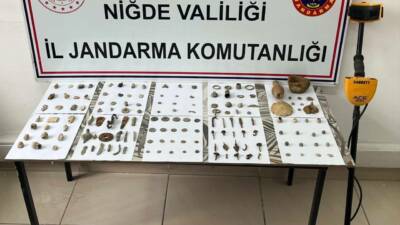 Niğde'nin Ulukışla ilçesinde düzenlenen tarihi eser kaçakçılığı operasyonunda 1 şüpheli