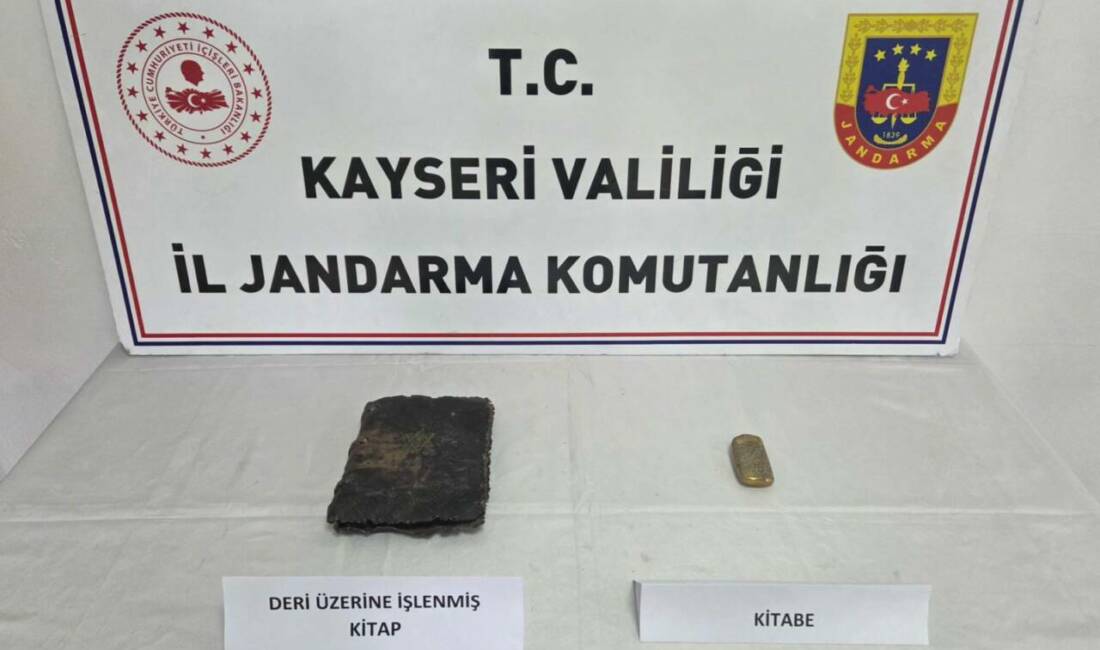 Kayseri'de düzenlenen tarihi eser kaçakçılığı operasyonunda 2 zanlı gözaltına alındı.