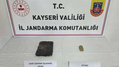 Kayseri'de düzenlenen tarihi eser kaçakçılığı operasyonunda 2 zanlı gözaltına alındı.