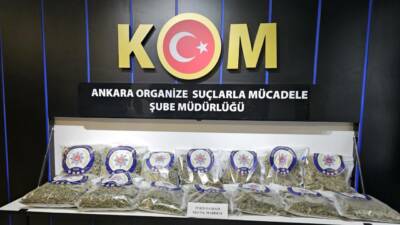 Ankara'nın Çankaya ilçesinde düzenlenen operasyonda 25 kilogram uyuşturucu ele geçirildi,