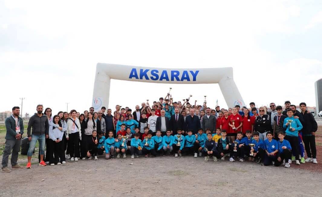 Aksaray’ın ev sahipliğinde gerçekleştirilen Anadolu Yıldızlar Ligi Atletizm Grup Müsabakaları,