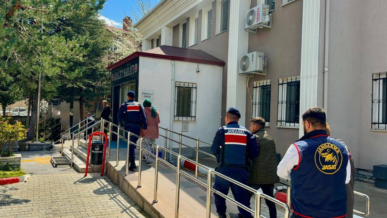 Afyonkarahisar’da geçtiğimiz yıl silahla vurulmuş halde bulunan ve kaldırıldığı hastanede
