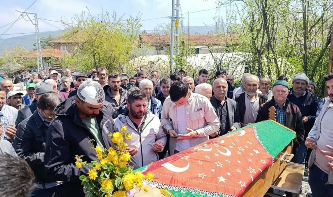 Kazada hayatını kaybetti, karnındaki çocuğu ile toprağa verildi! Ankara’da meydana gelen trafik kazasında 26 yaşındaki Sultan Kuduş ile
