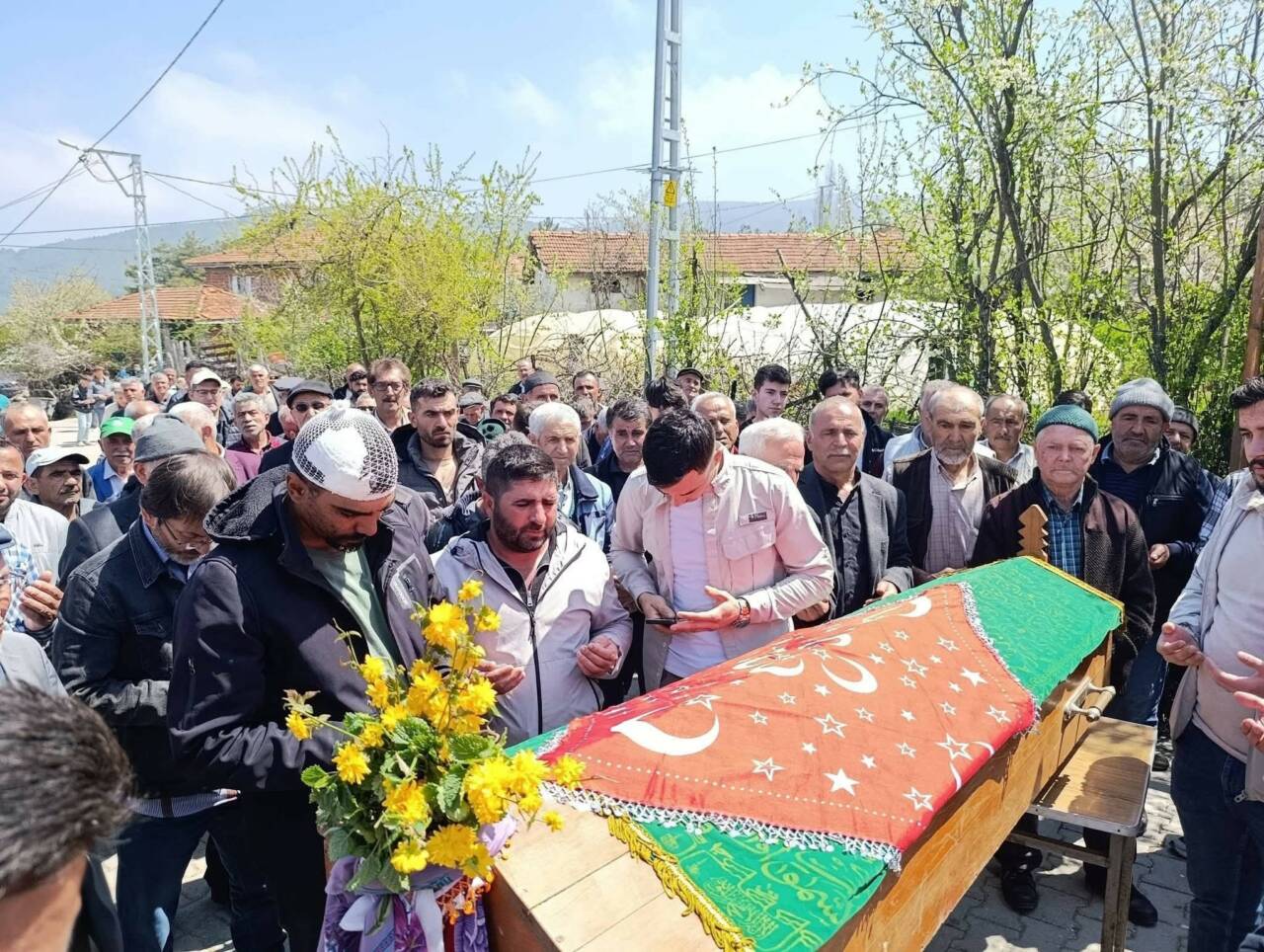 Ankara’da meydana gelen trafik kazasında 26 yaşındaki Sultan Kuduş ile