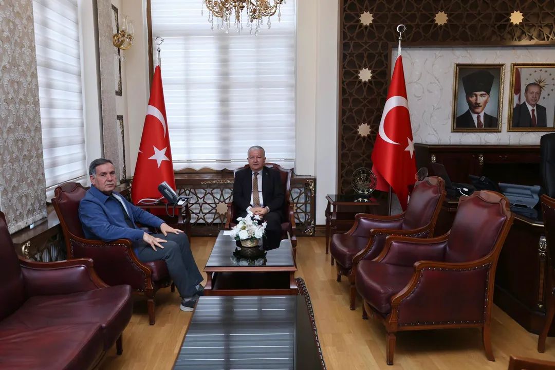 Adana Milletvekili Ahmet Zenbilci, Aksaray Valisi Murat Duru’yu makamında ziyaret