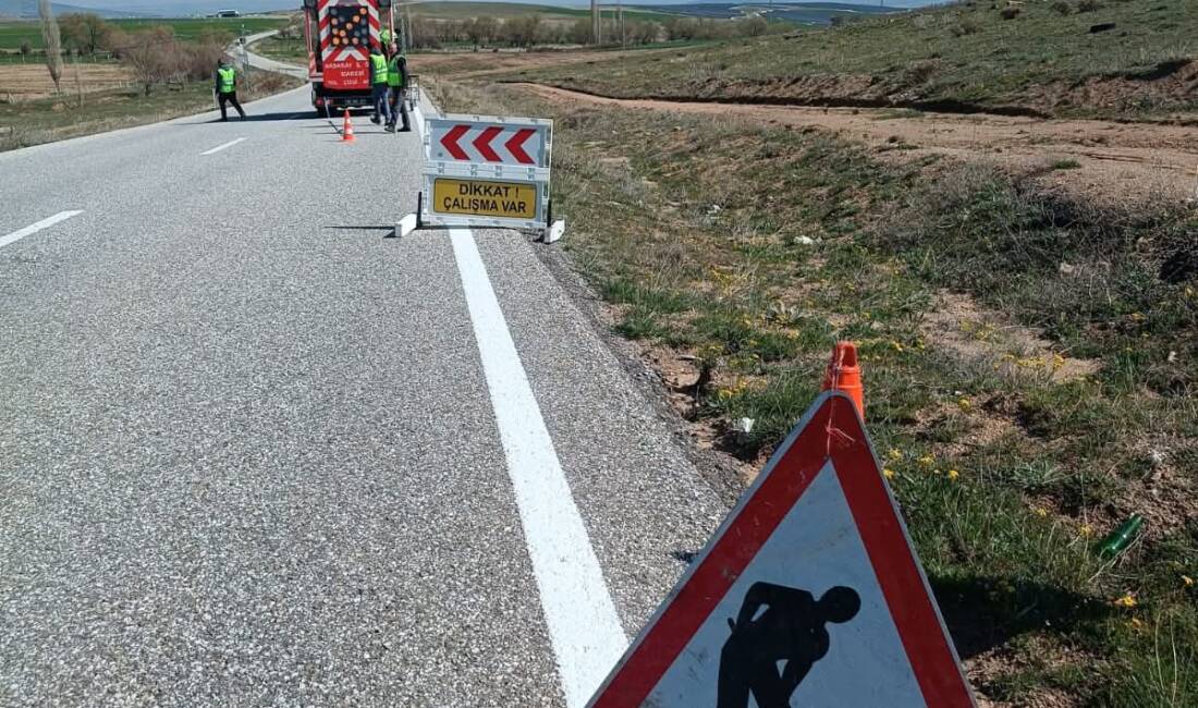 Silinen çizgiler yenileniyor: Akin–Balcı yolunda güvenlik atağı Aksaray’da ulaşım güvenliğini artırmaya yönelik çalışmalar hız kesmeden sürüyor. Akin–Balcı