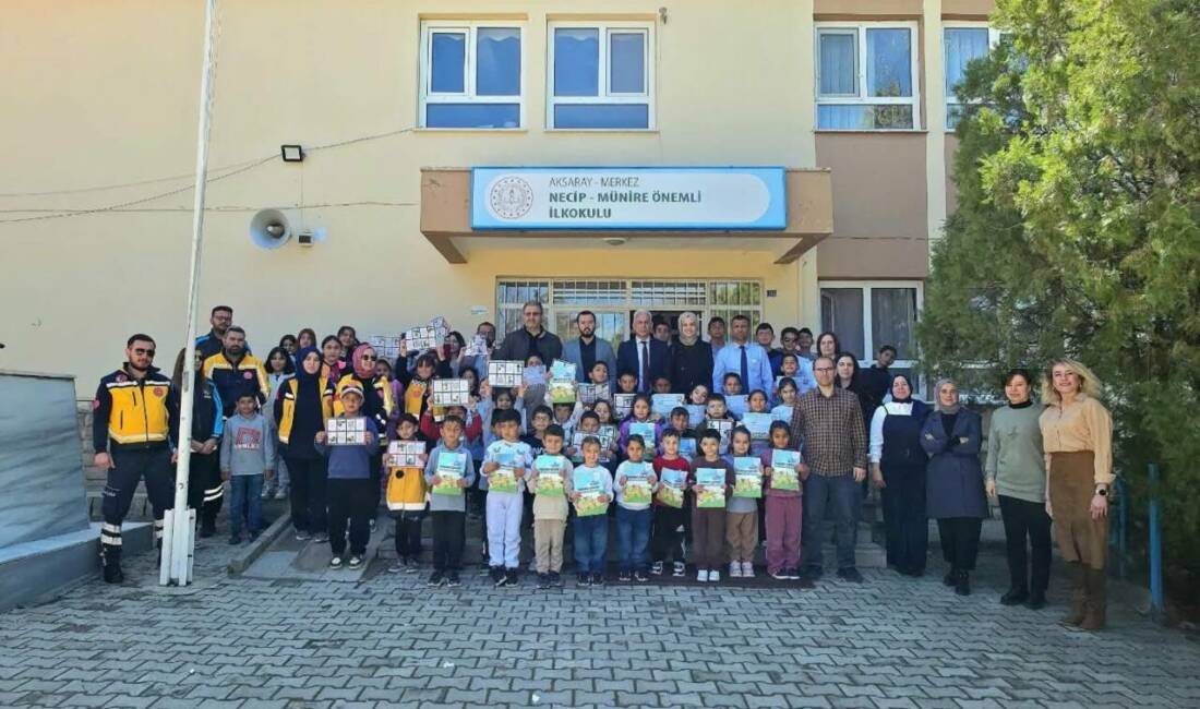 Aksaray’da “Sağlıklı Çocuk, Sağlıklı Gelecek” etkinliği kapsamında ilkokul öğrencilerine sağlıklı