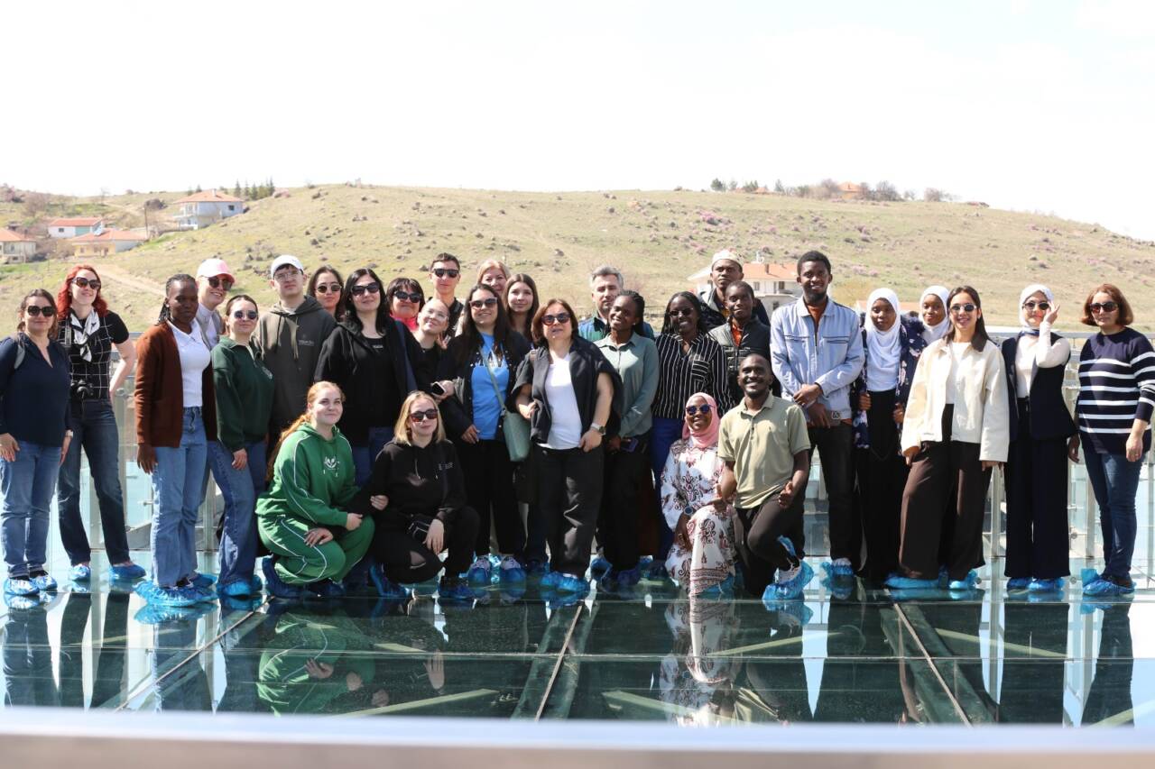 Aksaray, farklı coğrafyalardan gelen öğrencileri ağırlayarak kültürler arası buluşmaya ev