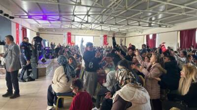 Güzelyurt’ta düzenlenen “Çocuklar Eğleniyor Kültür ve Sanat Festivali”, renkli etkinlikleri