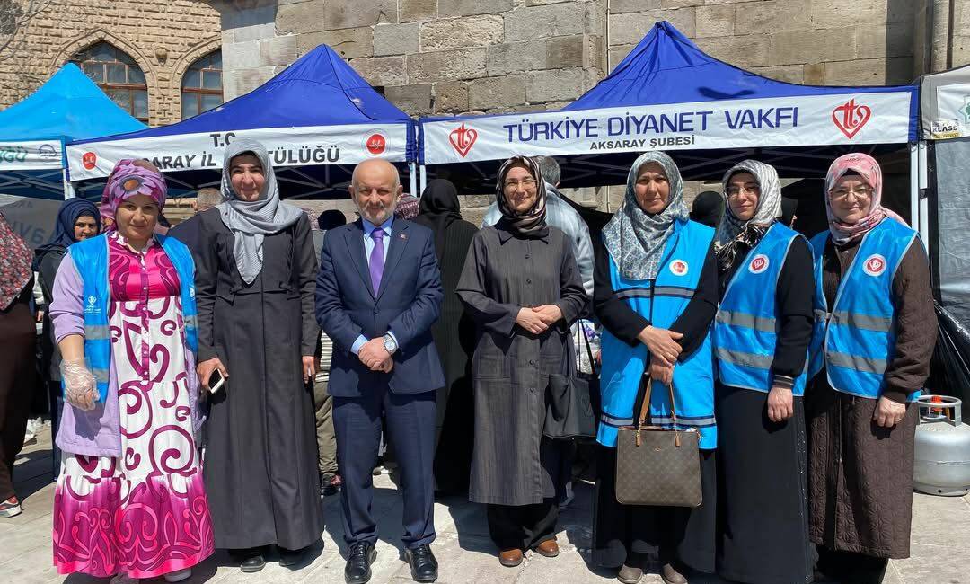 Boynukalın Şenkardeşler Aksaray’da kursları inceledi Diyanet İşleri Başkan Yardımcısı Dr. Hatice Boynukalın Şenkardeşler, Aksaray’da gerçekleştirdiği