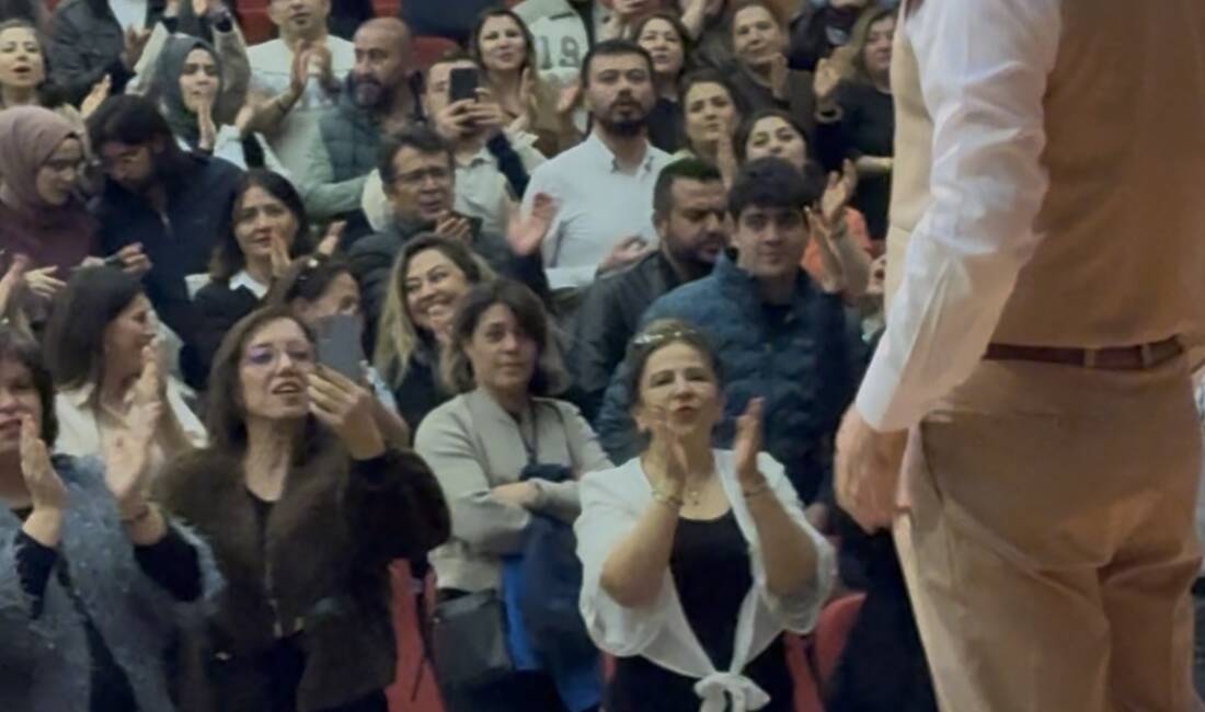 Aksaray’da uzun süre hafızalardan silinmeyecek gece, sanatseverlere duygu dolu ve