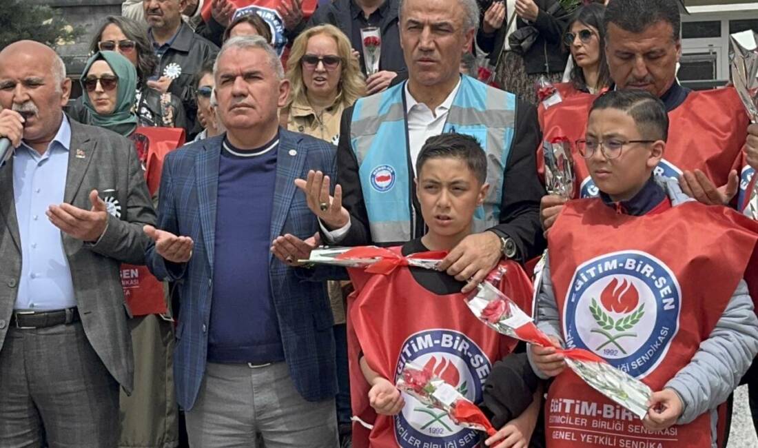 Kahramanmaraş’taki okul saldırısında hayatını kaybedenler için Aksaray’da eğitim camiası bir