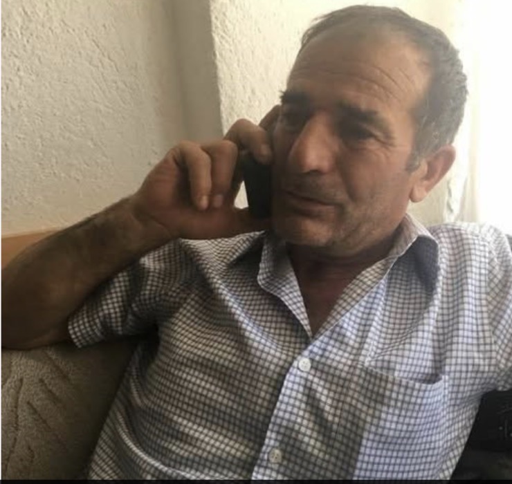 Konya’nın Seydişehir ilçesinde, park halindeki traktörü ile ilaçlama makinesi arasına
