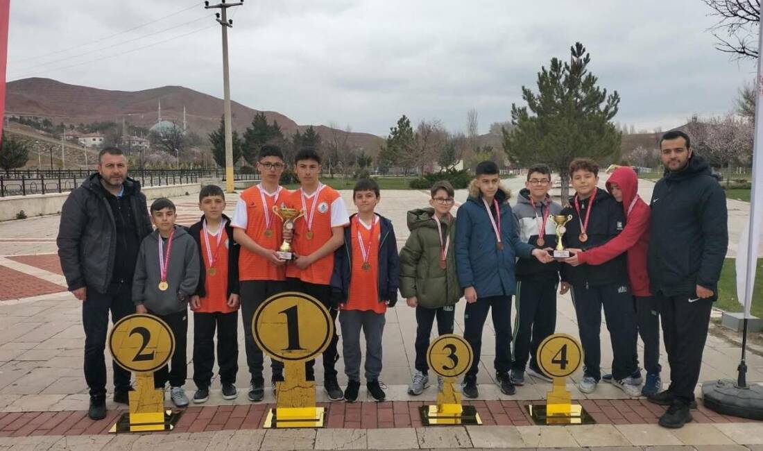 Aksaray’da Gençlik ve Spor İl Müdürlüğü tarafından düzenlenen Özel Sporcular