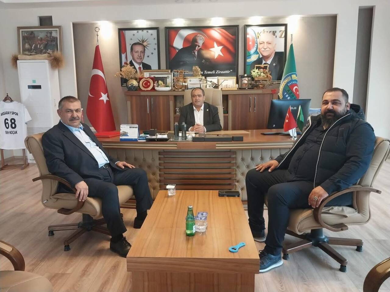 Aksaray Ziraat Odası Başkanı Emin Koçak, farklı şehirlerden gelen önemli