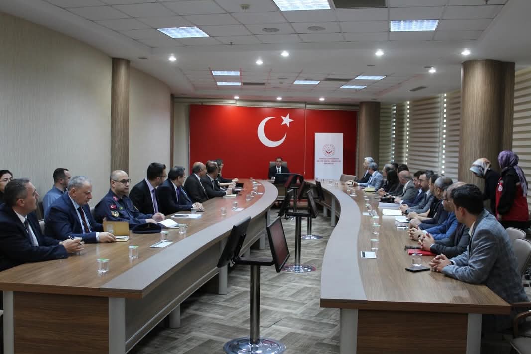 Aksaray’da düzenlenen tanıtım toplantısında Sosyal Risk Haritaları ve “Çocuklar Güvende”