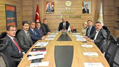 Aksaray İl Özel İdaresi’nde gerçekleştirilen İl Encümen Toplantısı, Vali Yardımcısı
