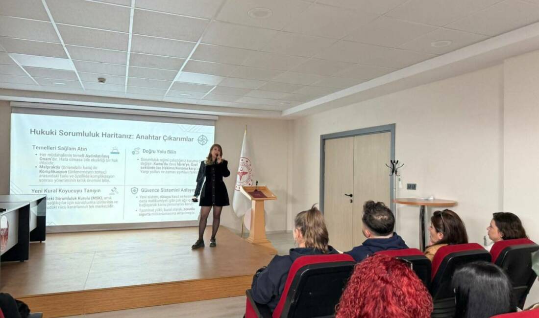 Aksaray İl Sağlık Müdürlüğü tarafından 112 Acil Sağlık Hizmetleri personeline