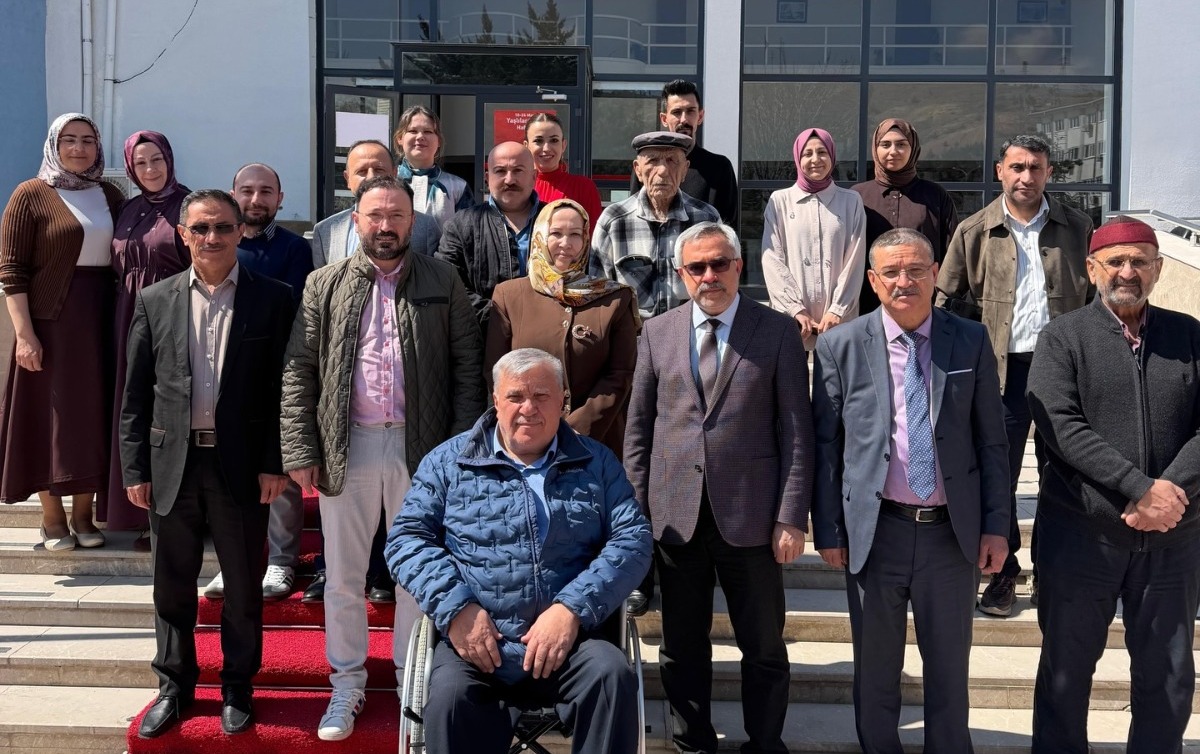 Aksaray’da Aile ve Sosyal Hizmetler İl Müdürlüğü koordinasyonunda düzenlenen toplantıda,
