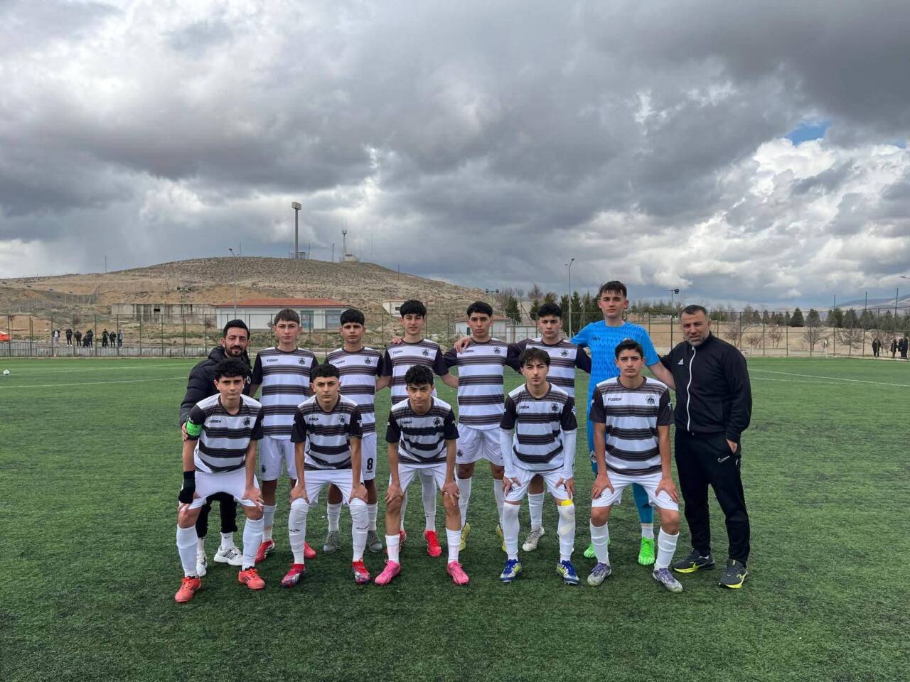 Akademi Ligi U-15 kategorisinde mücadele eden 68 Aksaray Belediyespor U-15