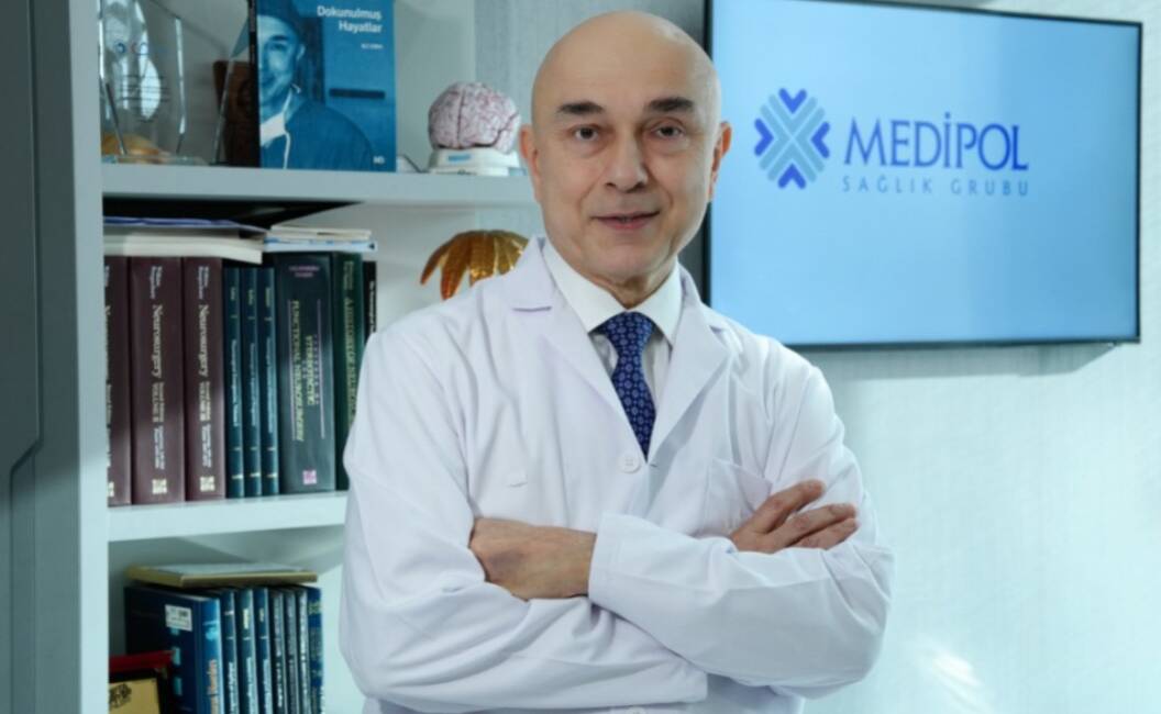 Beyin ve Sinir Cerrahisi Uzmanı Doç. Dr. Ali Zırh, Parkinson