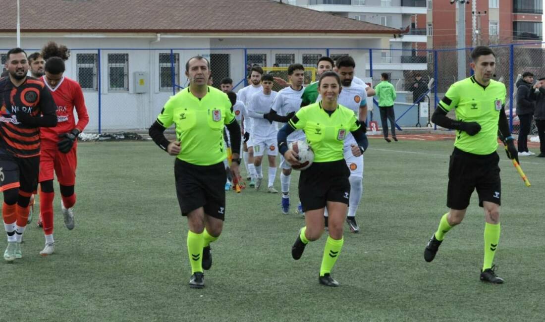 Aksaray 1. Amatör Kümede devam eden play-off müsabakaları, yaşanan hakem