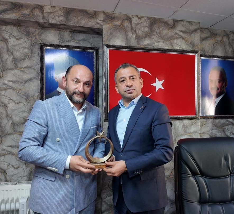 Müteahhitler Birliği heyeti, Anahtar Parti İl Başkanı Ali Karakuş’u ziyaret