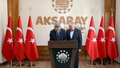 Aksaray Valisi Murat Duru, Yozgat Valisi Mehmet Ali Özkan, Cumhuriyet
