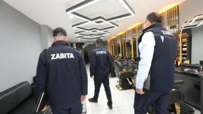 Aksaray Belediyesi zabıta ekipleri, şehir genelinde faaliyet gösteren berber ve