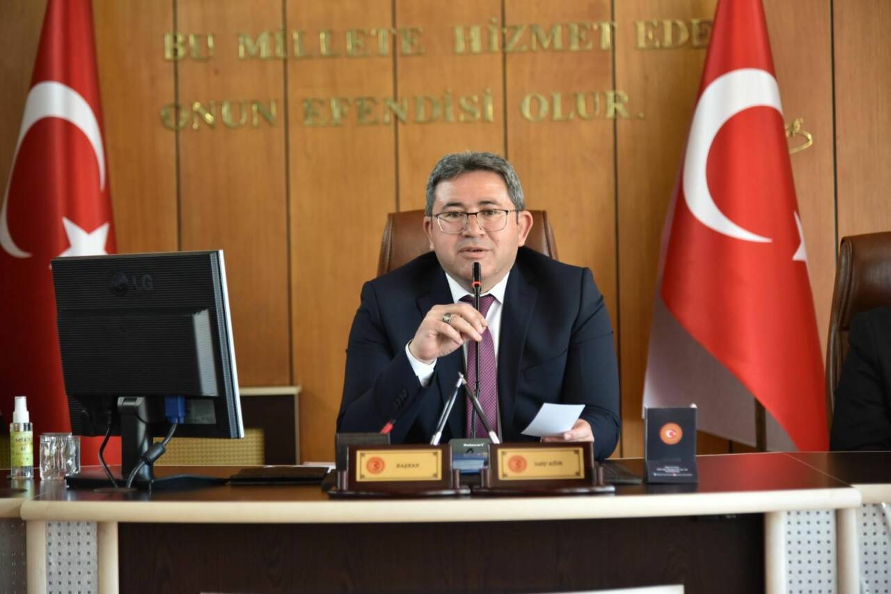 Aksaray İl Genel Meclis Başkanı Av. Latif Ağır, 23 Nisan