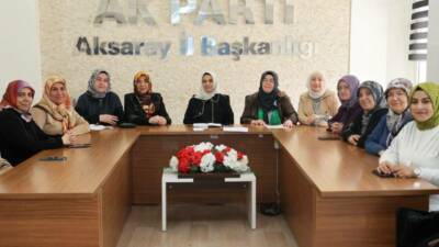 Adalet ve Kalkınma Partisi (AK Parti) Aksaray Kadın Kolları Teşkilatı,