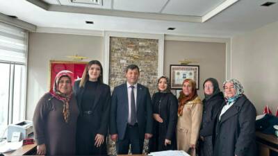 AK Parti Aksaray Kadın Kolları yöneticileri, 5 Nisan Avukatlar Günü