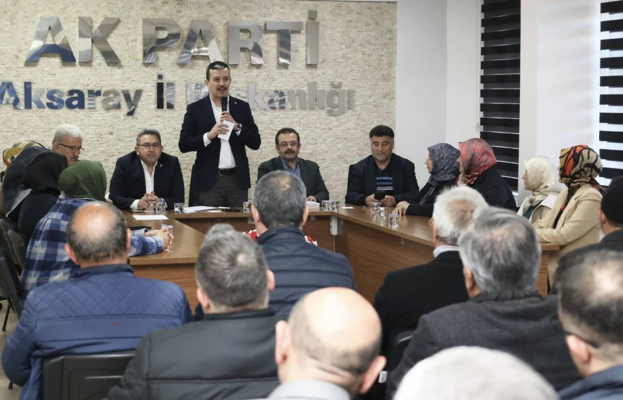 AK Parti Aksaray İl Başkanlığı tarafından düzenlenen Merkez İlçe Danışma