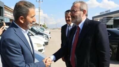 AK Parti heyeti, hac yolculuğu öncesi eski İl Başkanı Şaban
