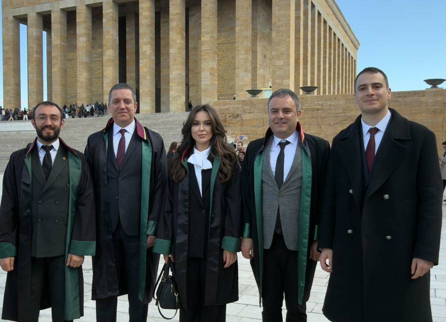 Türkiye Barolar Birliği Özdemir Özok Kongre ve Kültür Merkezi ev
