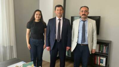 Aksaray’da hukuk camiasında dayanışmayı güçlendirmeye yönelik ziyaretler sürüyor. Aksaray Barosu