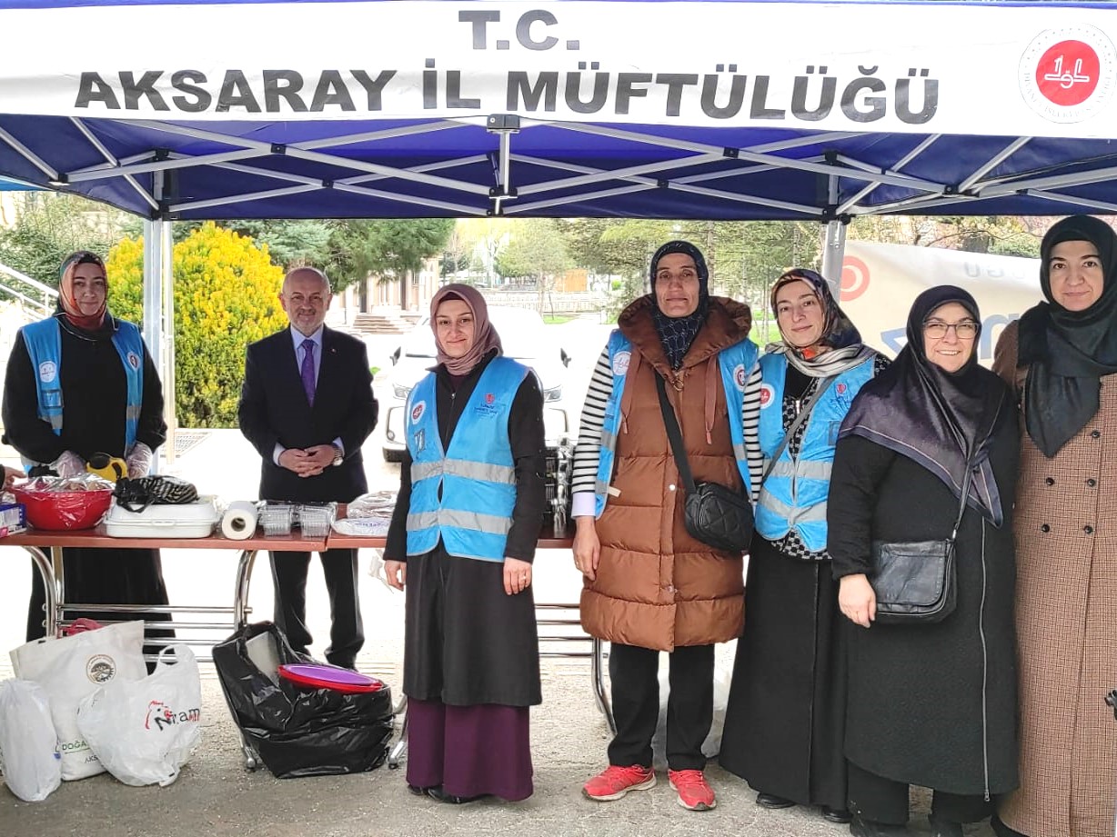 Aksaray’da Türkiye Diyanet Vakfı (TDV) Aksaray Şubesi Kadın Kolları tarafından