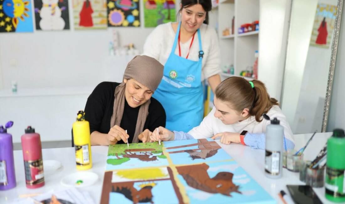 Aksaray Belediyesi tarafından hayata geçirilen Engelsiz Yaşam Merkezi, özel bireylerin