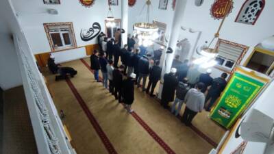 Eskil İlçe Müftüsü Seyit Böğet, ilçede sürdürülen “Sabah Namazı Buluşmaları”