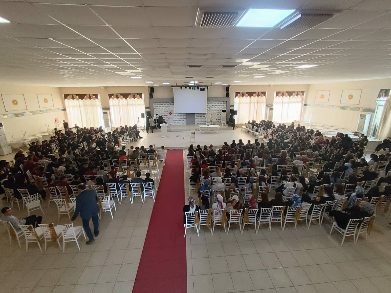 Eskil’de bağımlılıkla mücadele konusunda farkındalık oluşturmak amacıyla önemli bir programa
