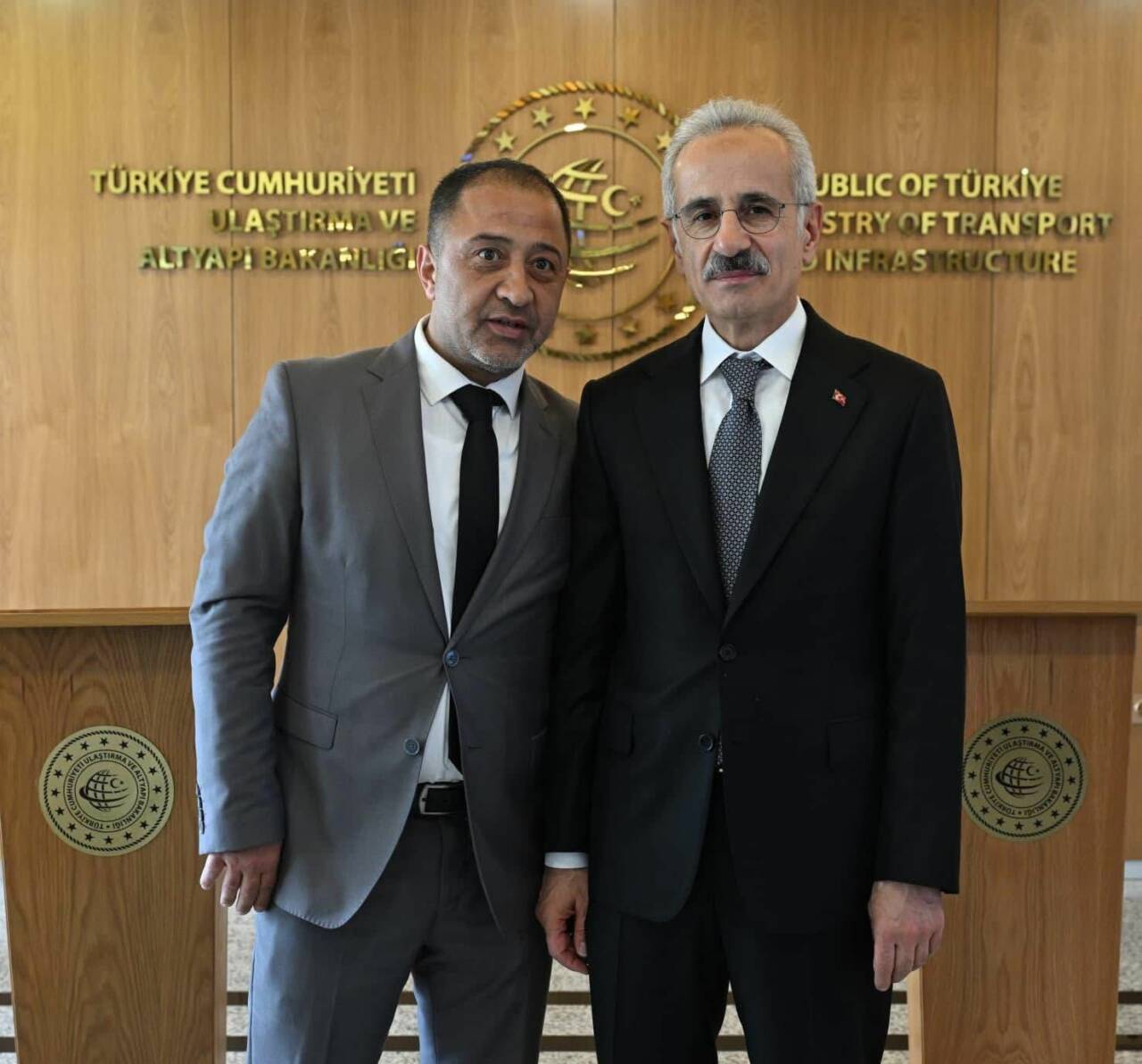 Demirci Belediye Başkanı Ramazan Bozlak, Bakan Abdulkadir Uraloğlu’nu ziyaret ederek