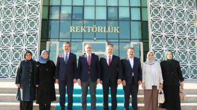 AK Parti MKYK Üyesi, önceki dönem Kültür ve Turizm Bakanlarından