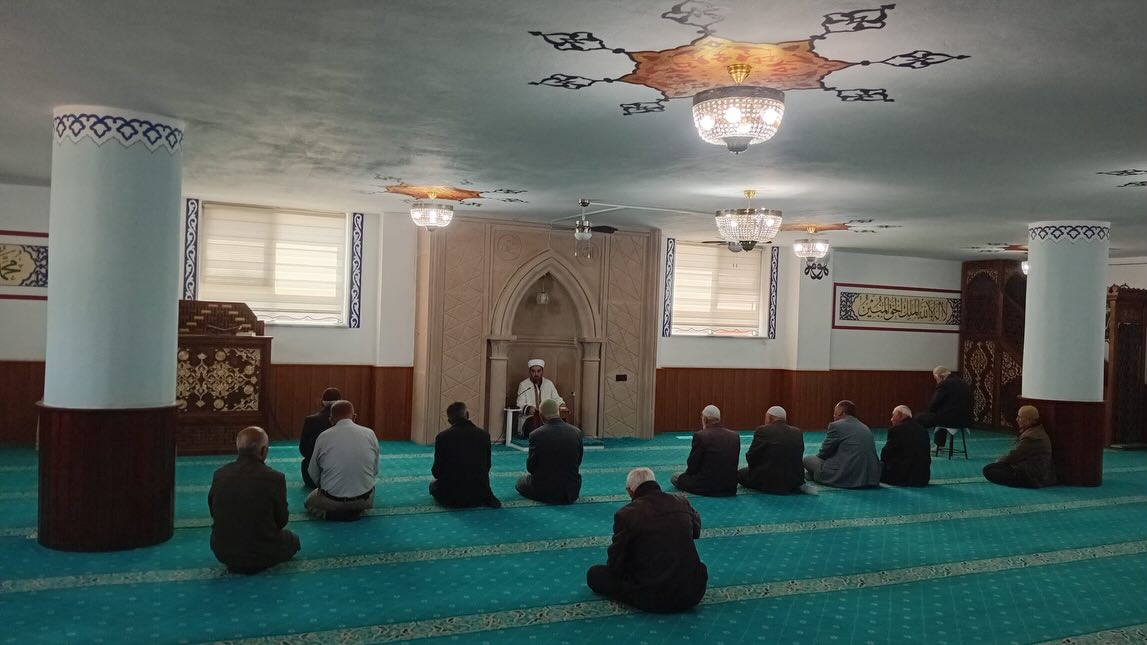 Sultanhanı İlçe Müftüsü Selman Çiloğlu tarafından düzenli olarak gerçekleştirilen pazar