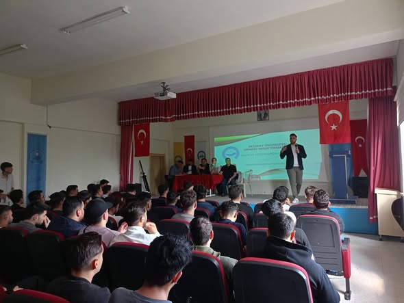 Aksaray Üniversitesi Ortaköy Meslek Yüksekokulu’nda, MEDEK akreditasyon süreçlerine yönelik bilgilendirme