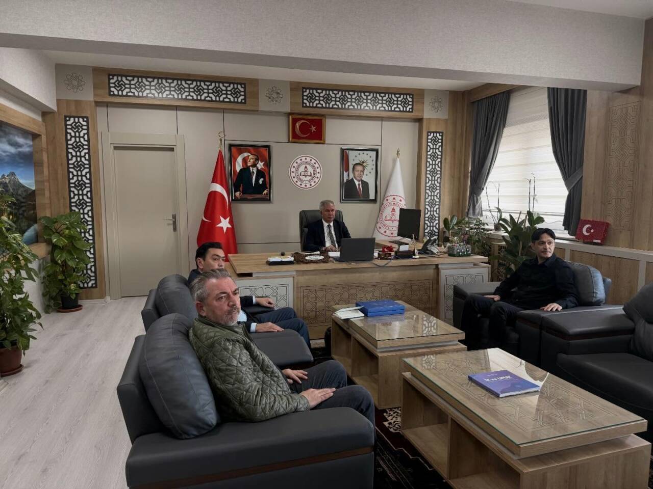 Millî Eğitim Akademisi Başkanlığı koordinesinde, Milli Eğitim Bakanlığı Bakan Yardımcısı
