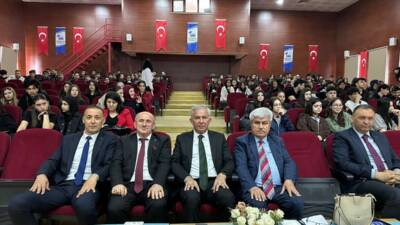 Aksaray’da Cengiz Aytmatov’un eserleri, gençlerin bakış açısıyla yeniden yorumlandı. İl